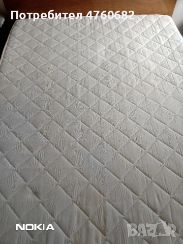 Спалня, снимка 2 - Спални и легла - 53778470