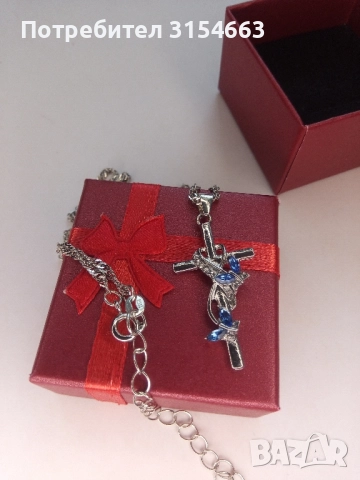 Дамско колие с кръст , снимка 2 - Колиета, медальони, синджири - 51971524