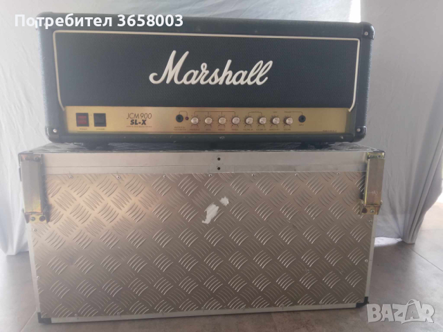 Marshall JCM 900 SLX 100w лампов китарен усилвател с кейс и фуутсуич 
