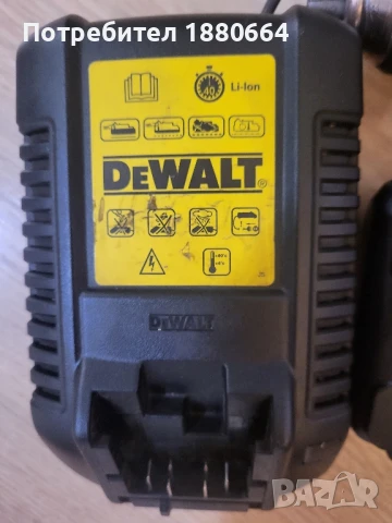 DEWALT 10.8V Li ion оригинал, снимка 3 - Други инструменти - 51186510