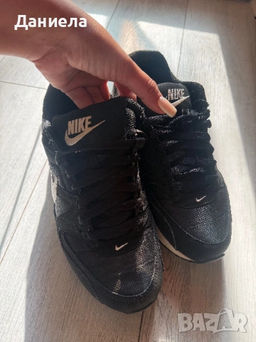 Маратонки Nike, снимка 2 - Маратонки - 53722904