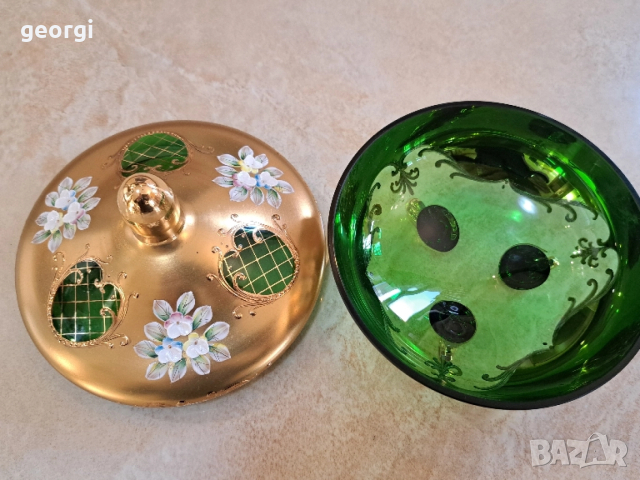 Bohemia бонбониера с позлата , снимка 7 - Антикварни и старинни предмети - 52599236