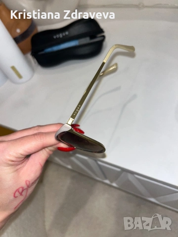 Слънчеви очила vogue , снимка 3 - Слънчеви и диоптрични очила - 53193274