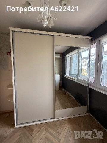 Гардероб с плъзгащи врати, снимка 1
