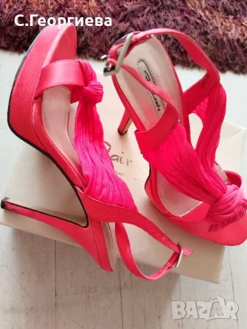 КОРАЛОВИ дамски обувки