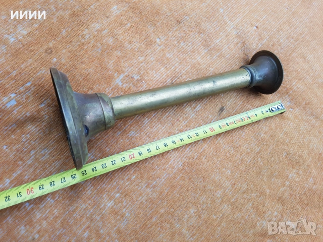 Стар бронзов свещник , снимка 2 - Антикварни и старинни предмети - 53598217