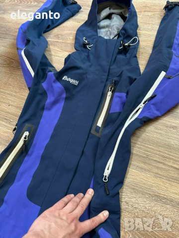 Висок клас дамско !  Bergans of Norway Svartisen Recco Dermizax 15.000mm Hard Shell Snow Alipne Jack, снимка 6 - Якета - 53708596
