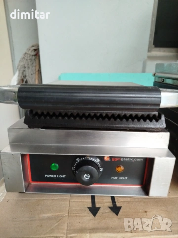 Контактен грил - тостер GGMGASTRO KGK 40 - 1800 W