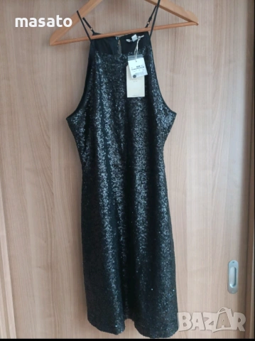 лъскави рокли- размер М, снимка 7 - Рокли - 53214459