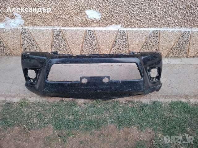 Предна Броня за Toyota Hilux от 2015 година.