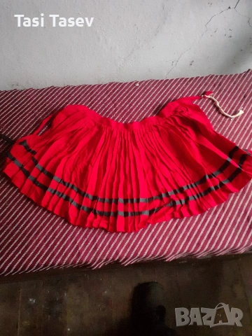 Престилки от национални носии, снимка 4 - Антикварни и старинни предмети - 53220331