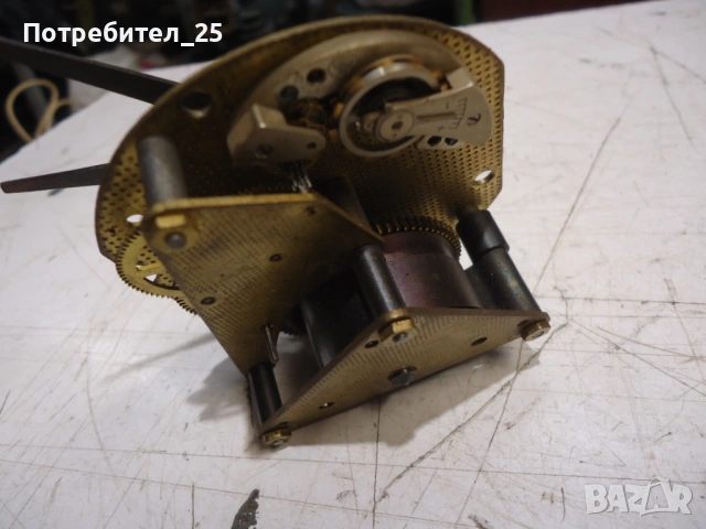 Механизъм за стенен часовник  Маяк, снимка 3 - Други ценни предмети - 53968295
