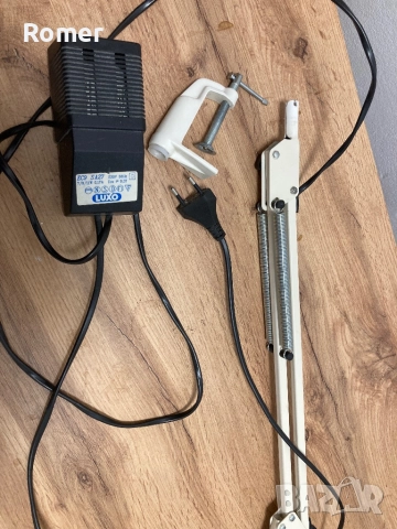 Винтидж норвежка архитектурна настолна лампа Luxo T88, снимка 5 - Настолни лампи - 52395278