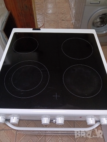 Свободно стояща печка с керамичен плот VOSS с две години гаранция!, снимка 8 - Печки, фурни - 52658907