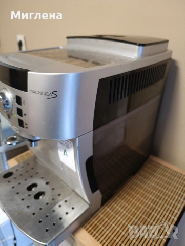 Кафе автомат Delonghi manifica S, снимка 4 - Кафемашини - 53208449