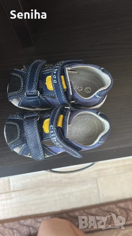 Продавам обувки и сандали за момче размер 21, снимка 2 - Детски сандали и чехли - 50794861