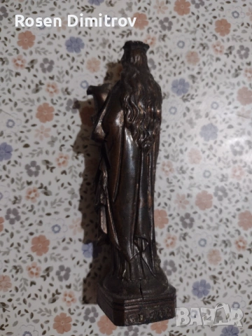 Фигурка , снимка 2 - Статуетки - 53126861