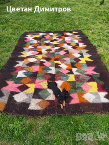 АНТИКВАРЕН ръчно тъкан вълнен килим/козяк, снимка 2 - Антикварни и старинни предмети - 54156752