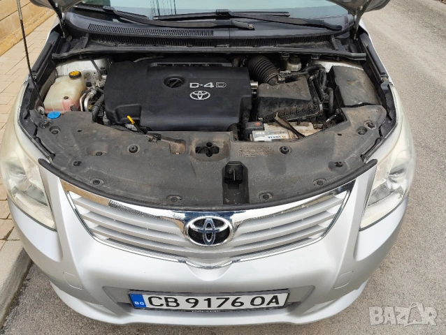 Toyota Avensis 2.2D 150ps EURO5B oбслужен, снимка 13 - Автомобили и джипове - 53938041