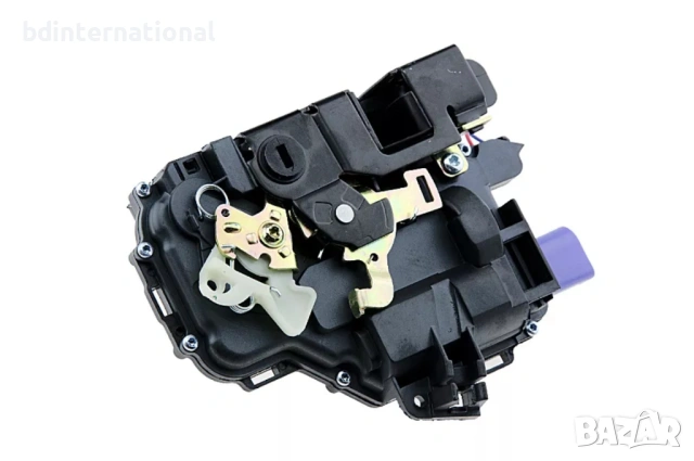 3B4839016AG Брава за задна дясна врата VW, Polo 9N, T5, Skoda, Fabia 1, Seat, 6 ПИН, снимка 2 - Части - 53726998