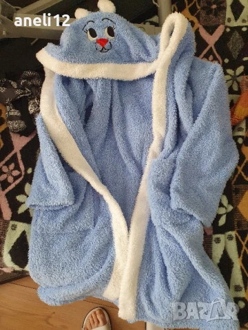 продавам детски халат унисекс