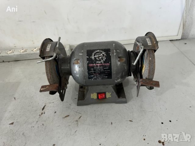 Шмиргел - Bench Grinder 370 W, снимка 1 - Други машини и части - 46633569