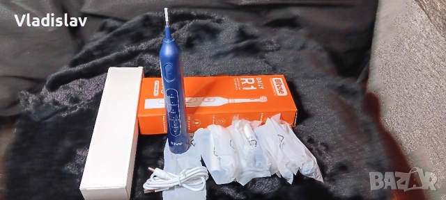 Въртяща се електрическа четка за зъби Bitvae R1, снимка 2 - Друга електроника - 52433731