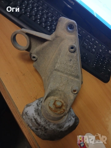 Конзола/лапа за скорости от ауди А4 и А6, Пасат В5 и В5.5 8D0 399 114 S