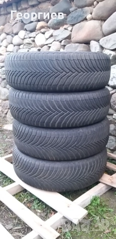 Продавам 4бр. всесезонни гуми Мишелин 215/65R 17 