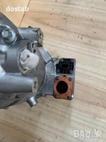 Компресор за климатик на бмв , снимка 5 - Части - 49706820