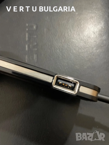 Оригинална външна батерия Vertu, снимка 3 - Vertu - 52770953