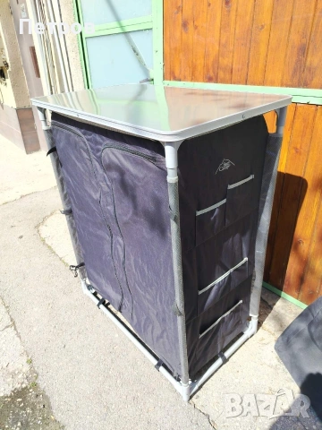 Къмпинг шкаф и гардероб