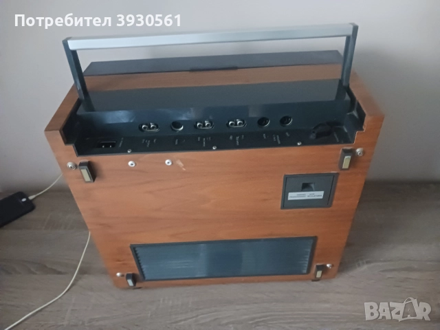 Магнетофон Revox A77 i 26 ролки, снимка 4 - Грамофони - 52132180