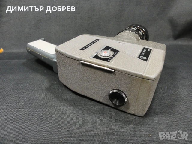 СТАРА РЕТРО 8мм МЕХАНИЧНА ФИЛМОВА КАМЕРА CROWN 8 ZOOM JAPAN, снимка 9 - Антикварни и старинни предмети - 50941423