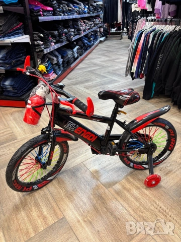 Детско колело с светещи помощни колела