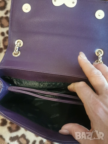 маркова дамска чанта, снимка 6 - Чанти - 54298417