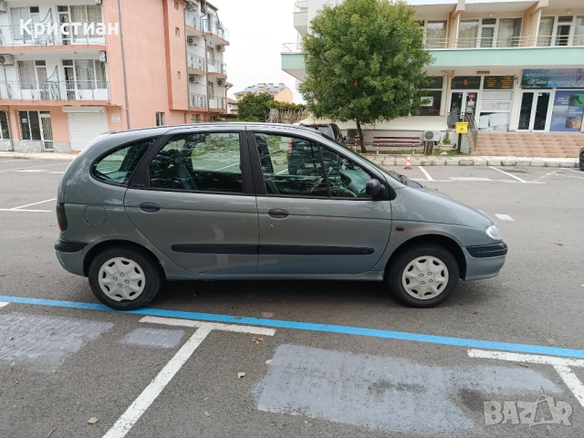 Renault megane scenic 1.6 Газ-бензин, снимка 4 - Автомобили и джипове - 52776964