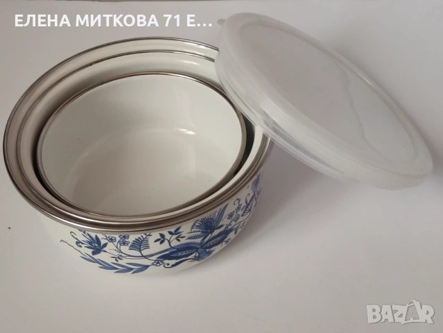 Нов комплект от 3 дебели емайлирани купи с пластични капаци, снимка 2 - Кутии за храна - 54131371