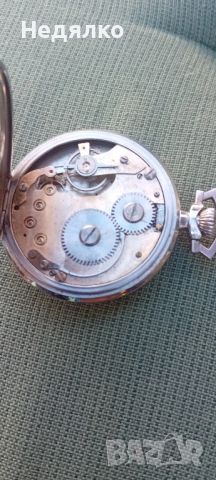 Рядък тънък швейцарски джобен часовник, снимка 4 - Антикварни и старинни предмети - 45141194
