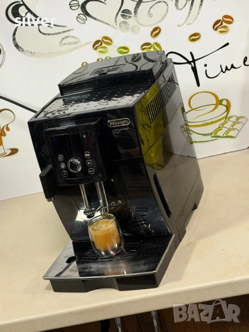 Кафемашина кафе автомат delonghi magnifica smart с гаранция, снимка 2 - Кафемашини - 53171205
