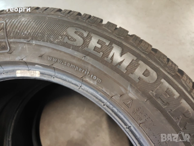 4бр.зимни гуми 215/60/17 Semperit, снимка 5 - Гуми и джанти - 54167968
