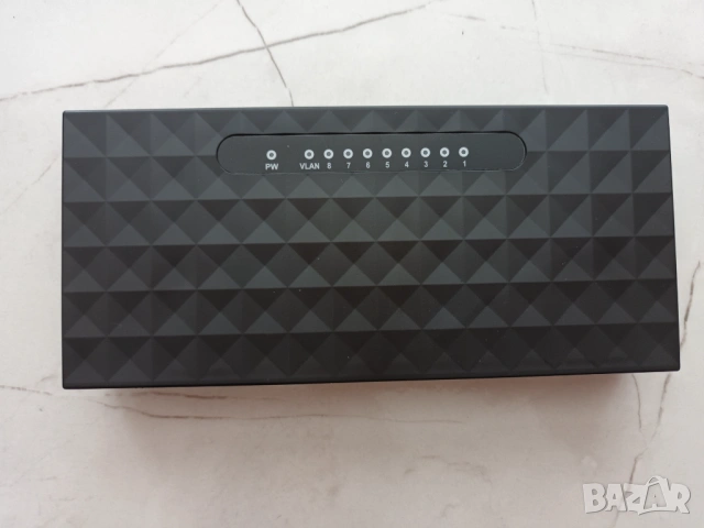 Суич 8-порта, Switch 8 port, осемпортов суич, 1GB, 1000MB + адаптор, снимка 3 - Суичове - 54093586