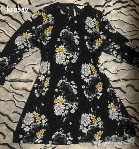Красива голяма дамска рокля на цветя (размер 2ХЛ)