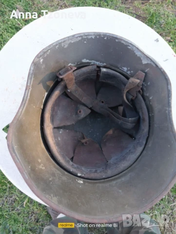 Хитлеристка каска , снимка 4 - Други ценни предмети - 51187507