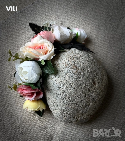 Аксесоар за коса, диадема с цветя, снимка 2 - Аксесоари за коса - 47800216