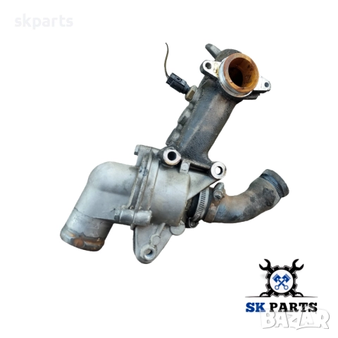 Корпус на термостат за Mercedes w203 C200 Kompressor / Мерцедес ц200, снимка 2 - Части - 51894094