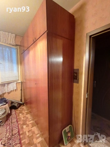 Масивен гардероб с надстройка , снимка 5 - Гардероби - 53587220