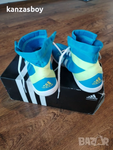 Adidas - страхотни дамски маратонки НОВИ 100% оригинал 38 стелка-23.5см., снимка 3 - Маратонки - 51933247