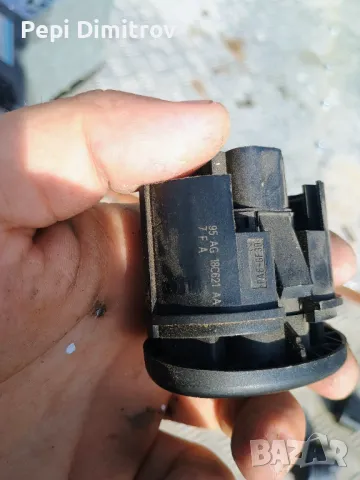 ПРЕВКЛЮЧИТЕЛ ,бутон ЗА ОТОПЛЕНИЕ НА ЗАДНОТО СТЪКЛО FORD ESCORT MK7 95AG-18C621-AA, снимка 3 - Части - 50202419