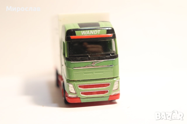 HERPA H0 1/87 VOLVO КАМИОН МОДЕЛ ТИР КОЛИЧКА, снимка 4 - Колекции - 52997096